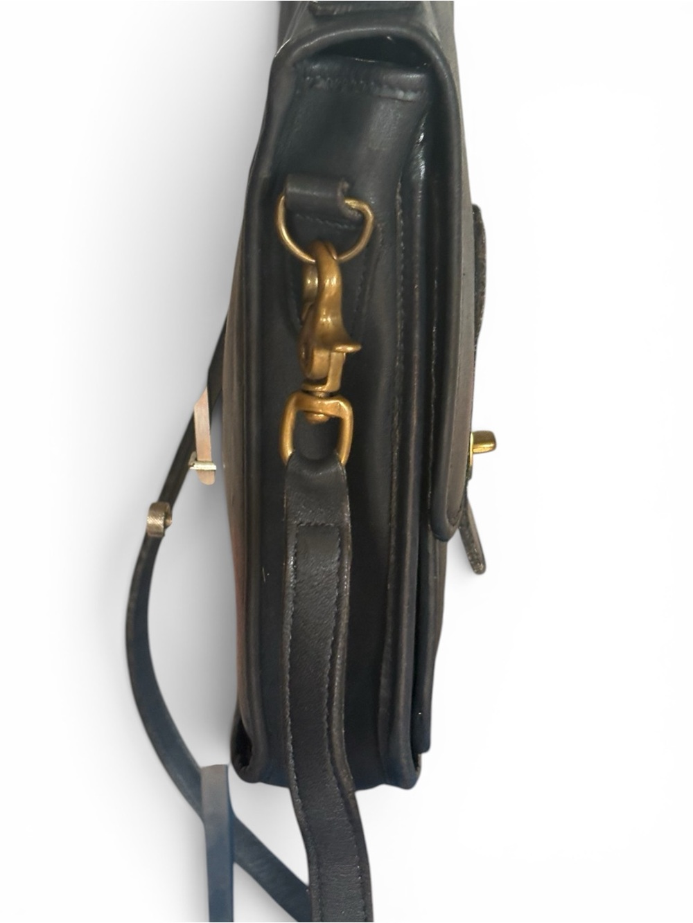 Vintage Coach two way bag Navy leather with brass hard wear made around 1970 - Picture 4 of 16